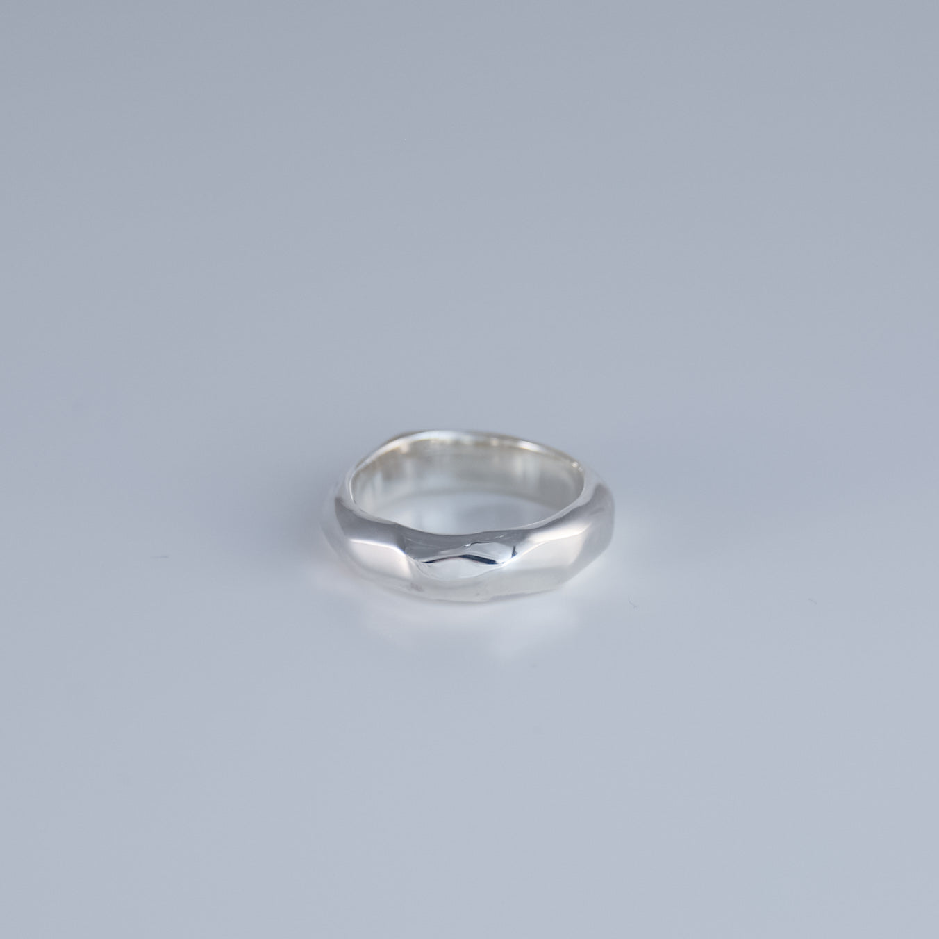 Rs004